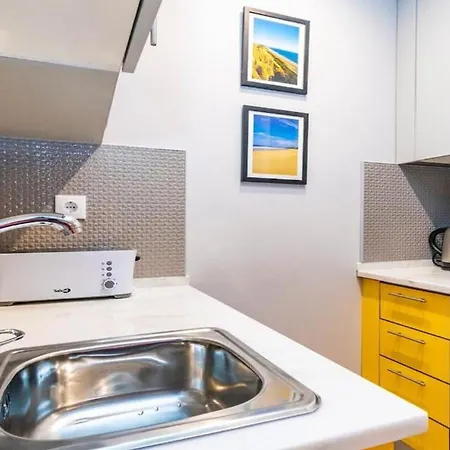 Apartamento Bairro Alto Stylsih I By Hosty *